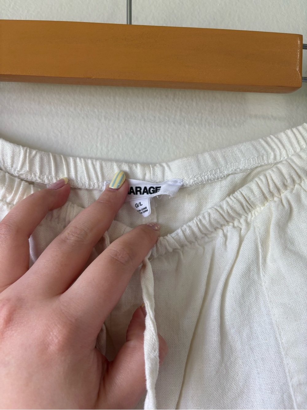 Garage Millie Linen Blend Pull-on Pants - Picture 6 of 11